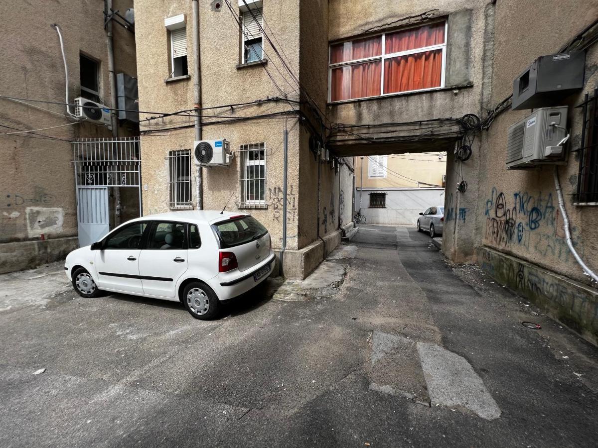 Boulevard Apartment 地拉那 外观 照片