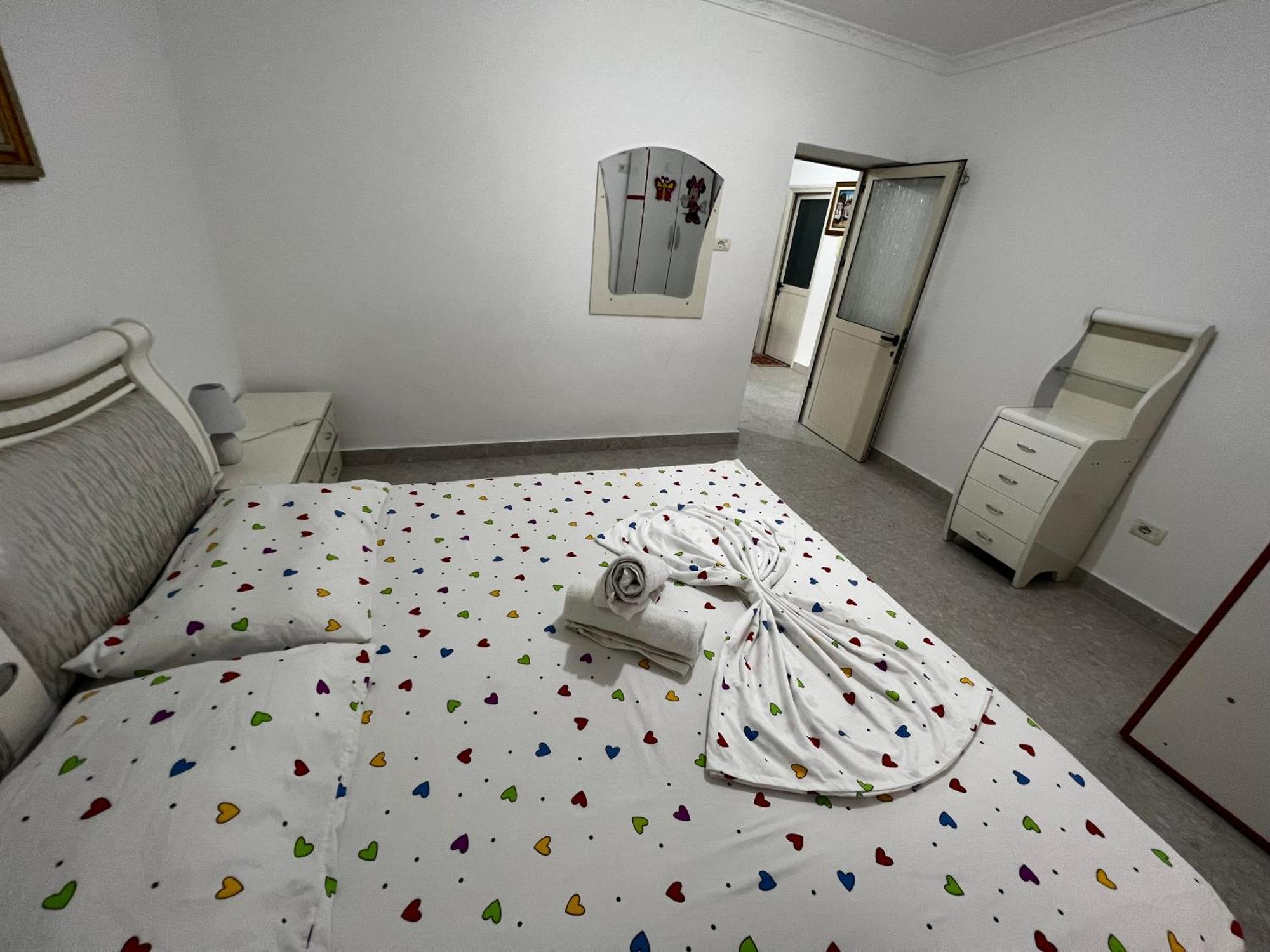 Boulevard Apartment 地拉那 外观 照片